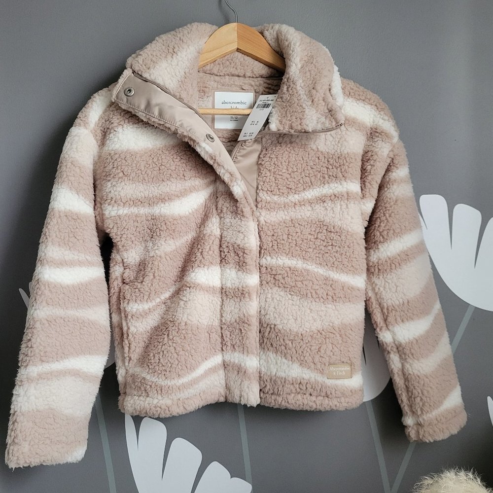 NWT Abercrombie Kids Cozy Sherpa Jacket